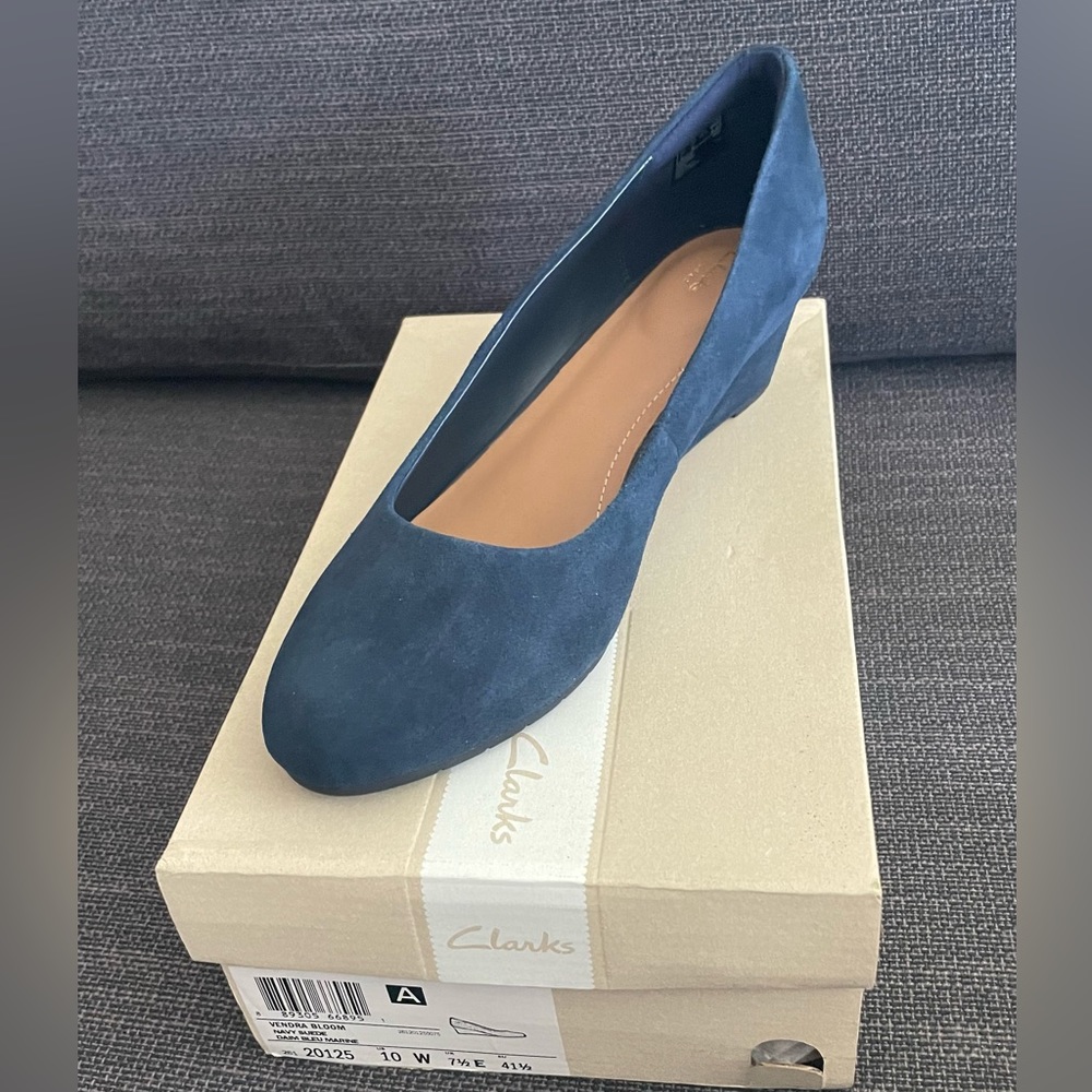 Clarks Navy Suede Vendra Bloom Wedge Pumps Shoes Women's US 10
